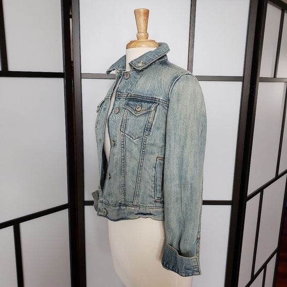 Gap medium wash distressed jean jacket - Picture 2 of 7